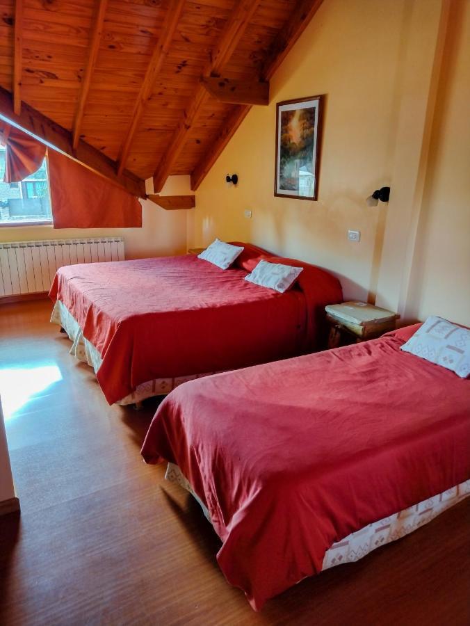 Hotel Y Cabanas Casa De Piedra Trevelín 外观 照片