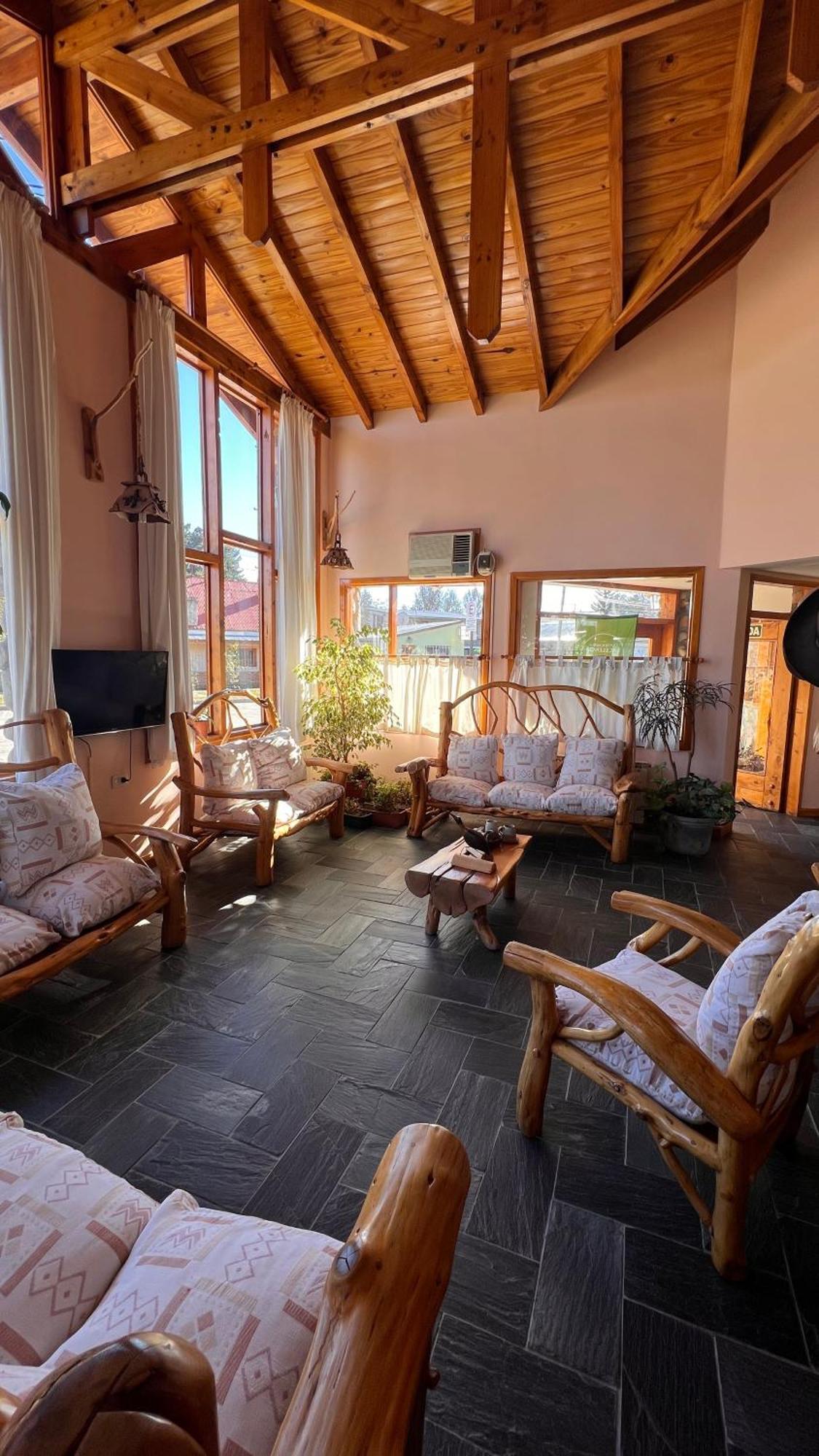 Hotel Y Cabanas Casa De Piedra Trevelín 外观 照片