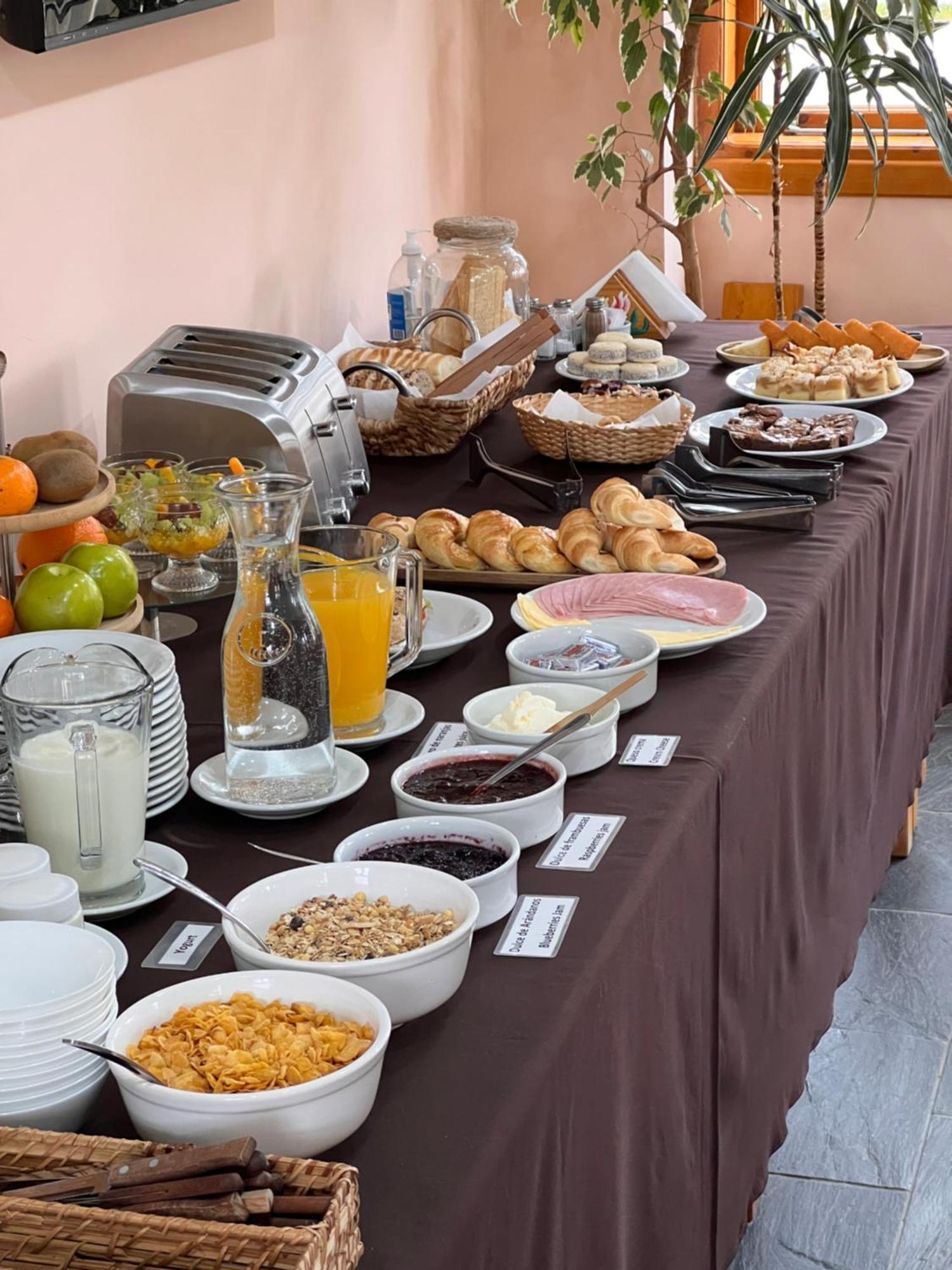 Hotel Y Cabanas Casa De Piedra Trevelín 外观 照片